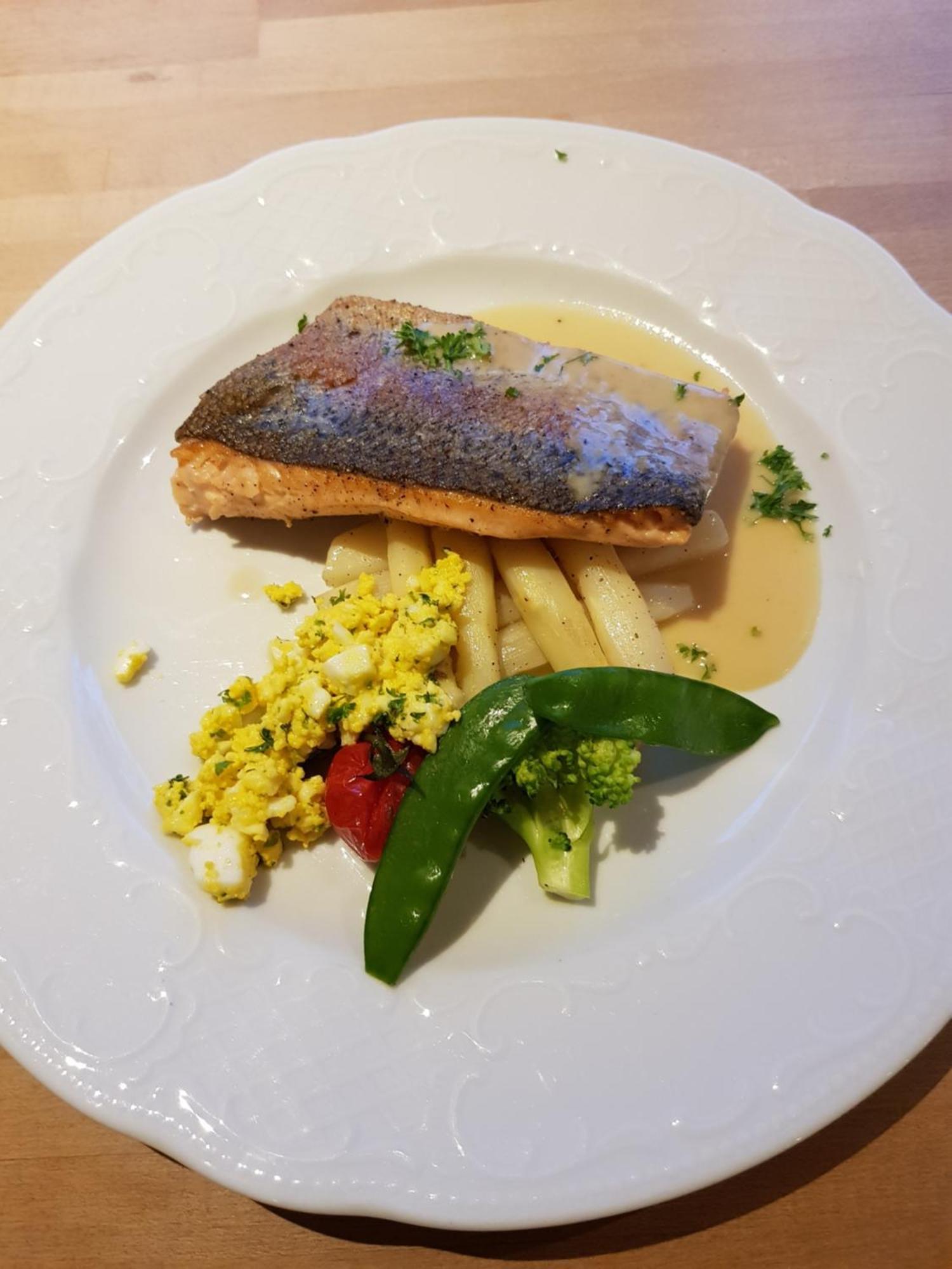 Hotel Restaurant The Kings Head Inn Voeren Ngoại thất bức ảnh